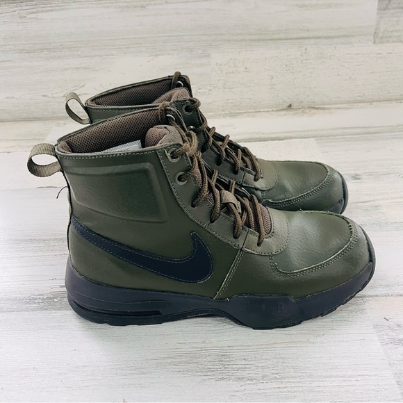Nike Boys Size 6.5Y Air Max Goaterra 2.0 High Top Lace Up Boots In Army Green